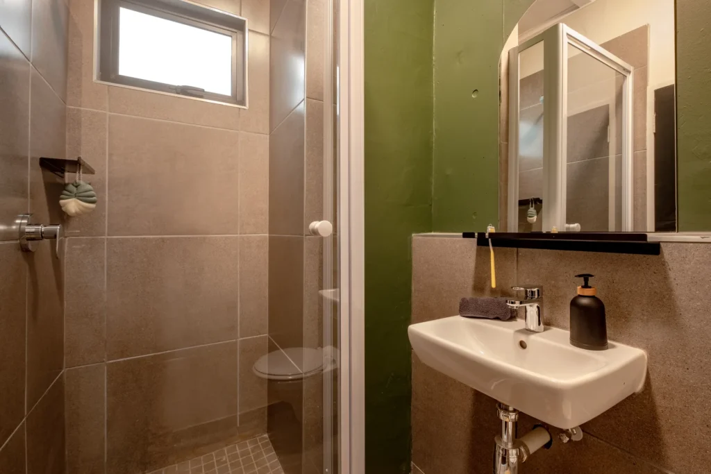 Single Rooms