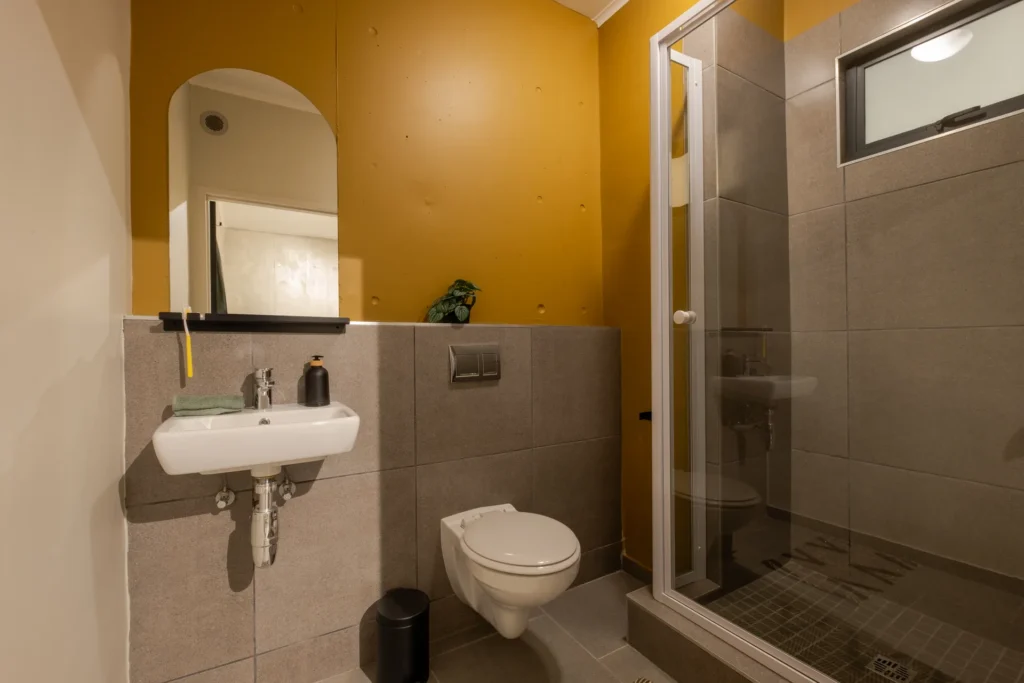 Single Rooms