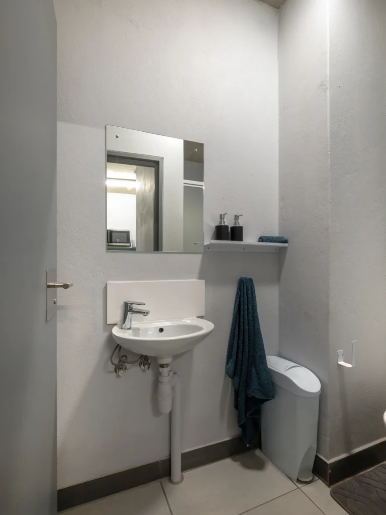 Single Rooms