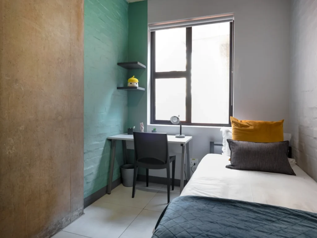 Single Rooms