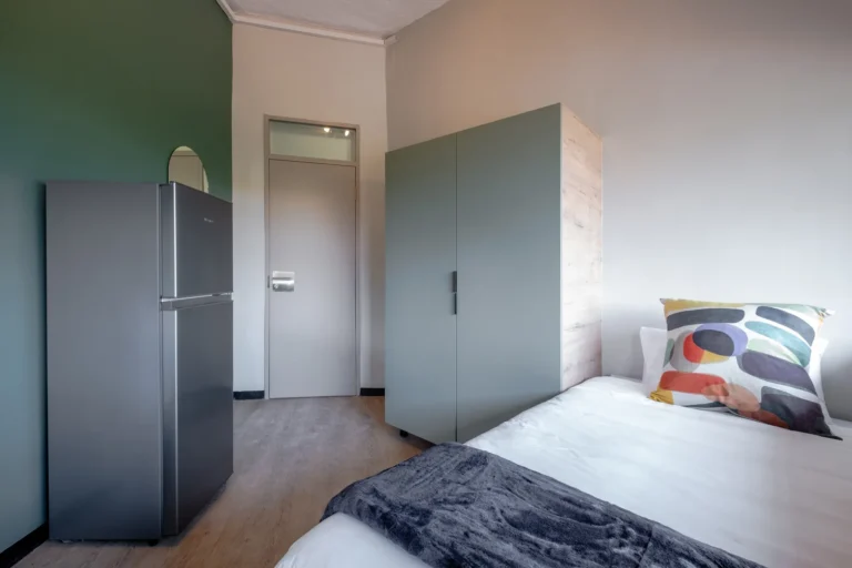 Single Rooms at Arteria Parktown