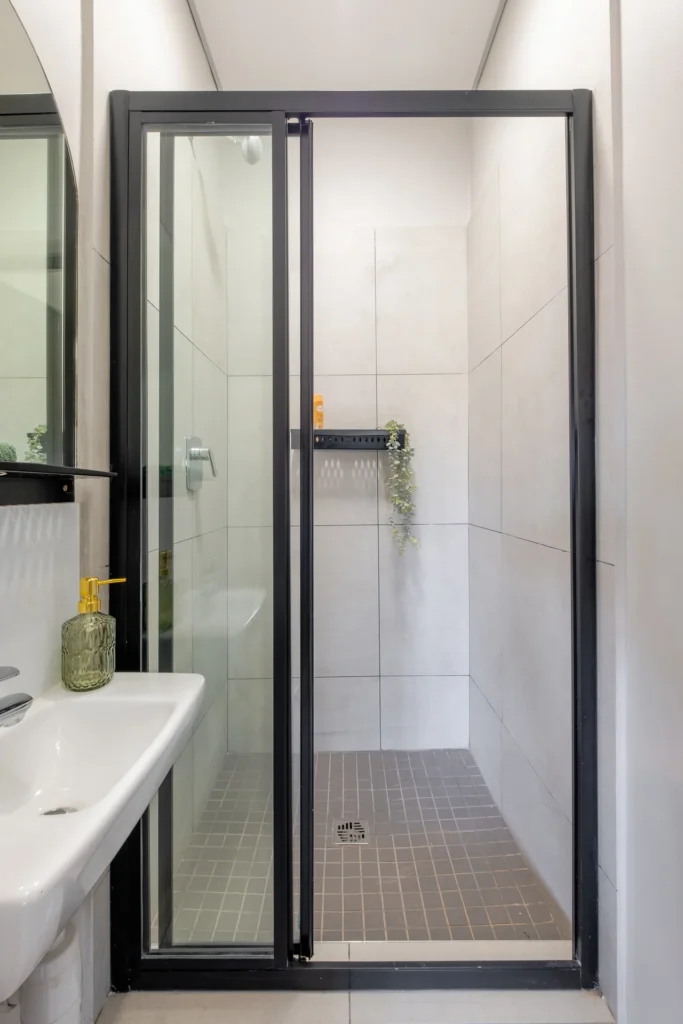 Single Rooms
