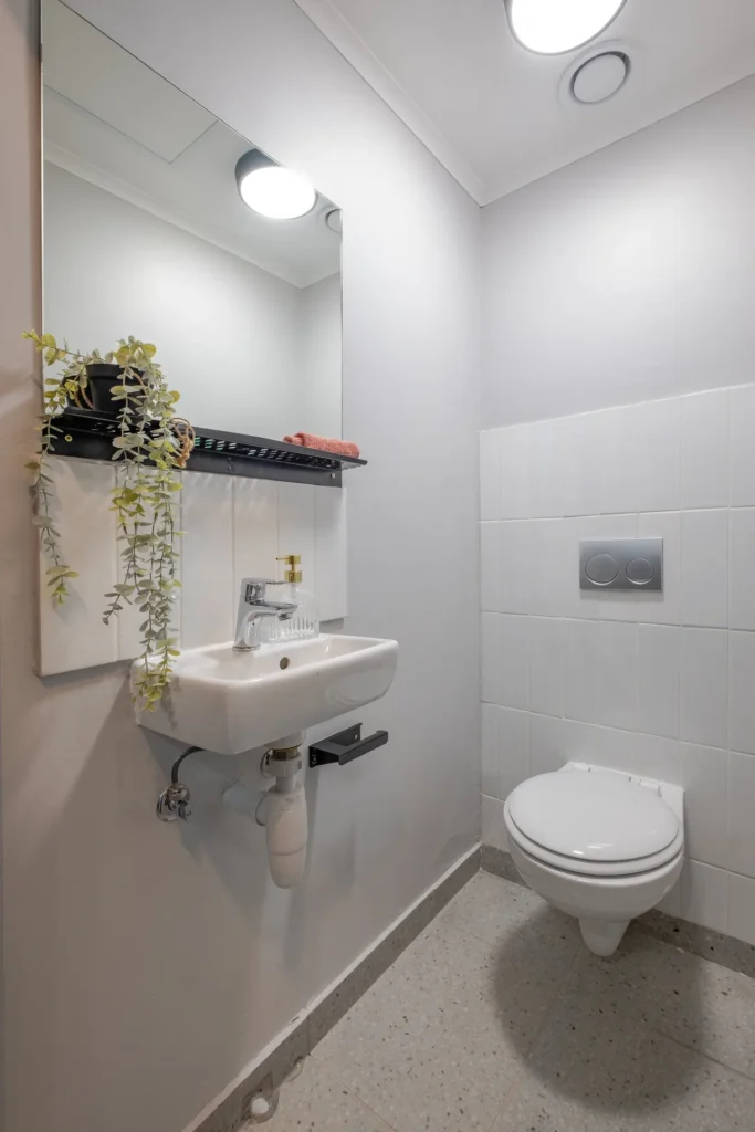 Single Rooms