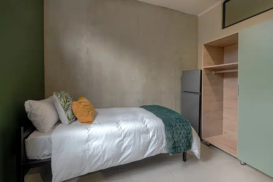 Single Rooms