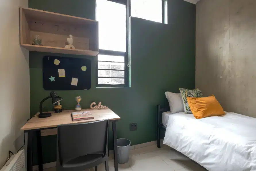 Single Rooms