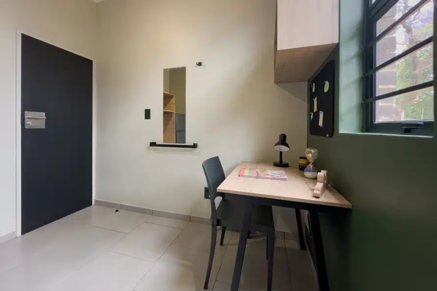 Single Rooms