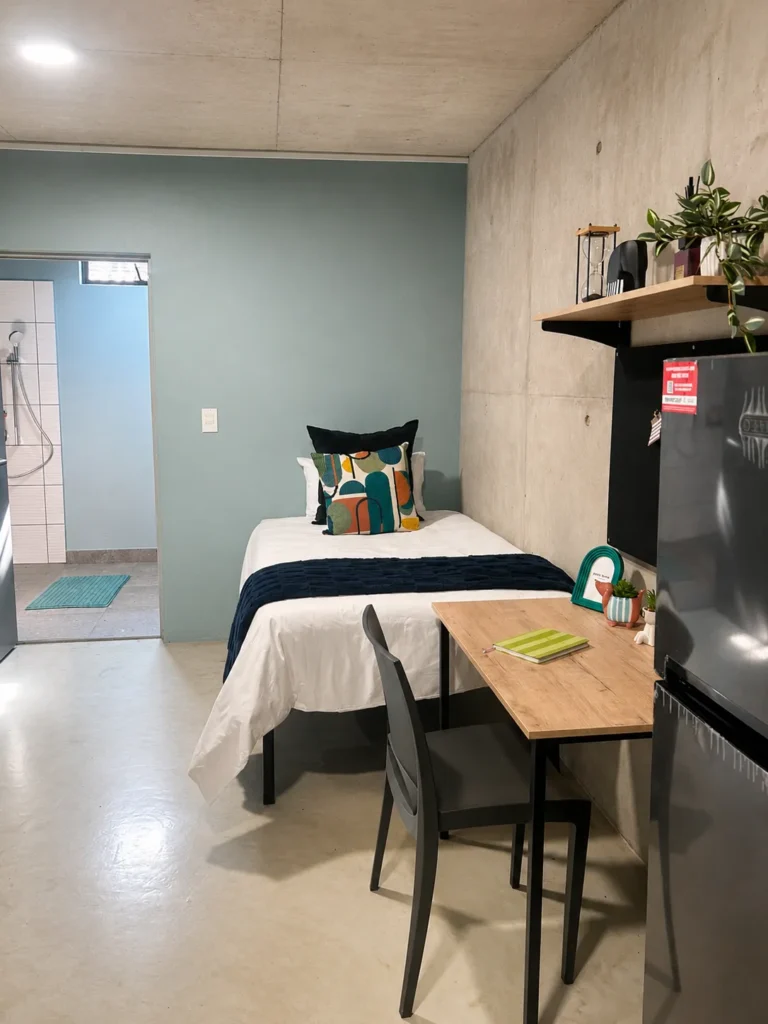 Mobility-friendly Rooms at Hluma Studios