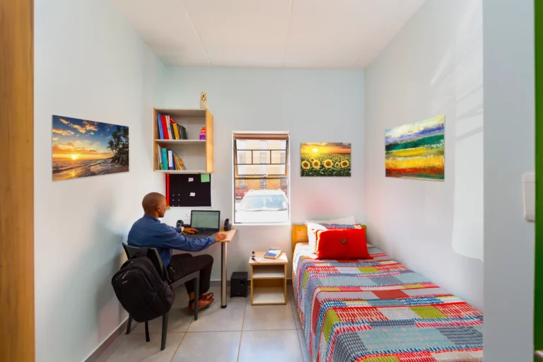 Single Rooms at Kingsway Place