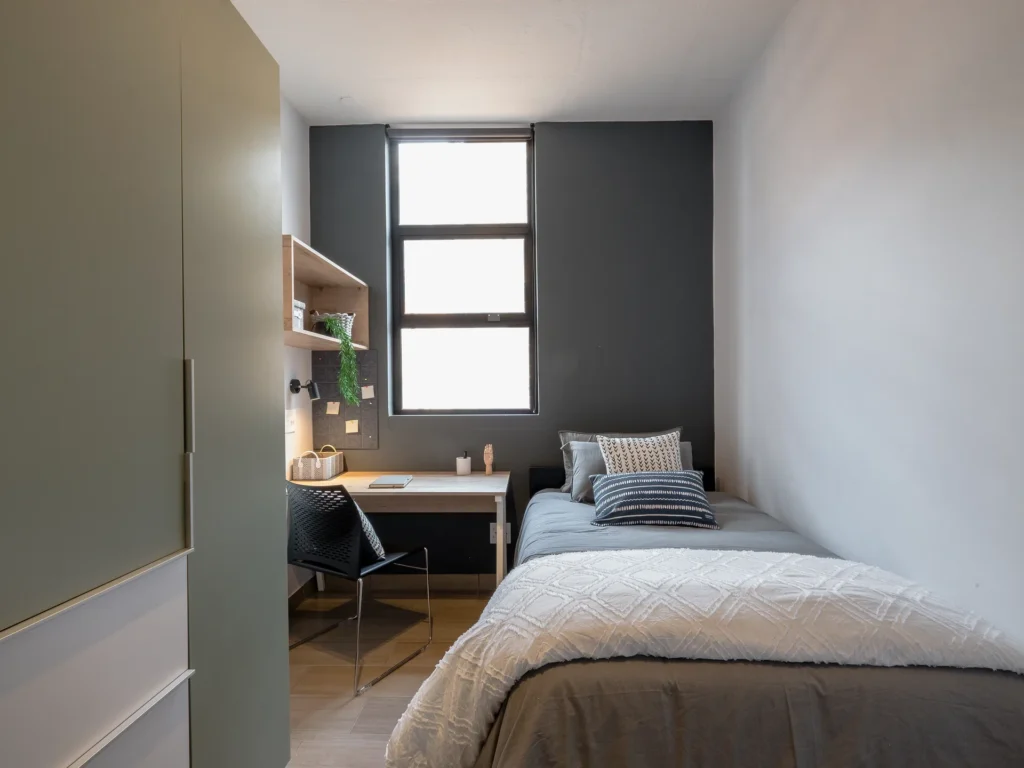 Single Rooms