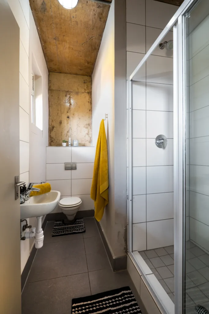 Single Rooms