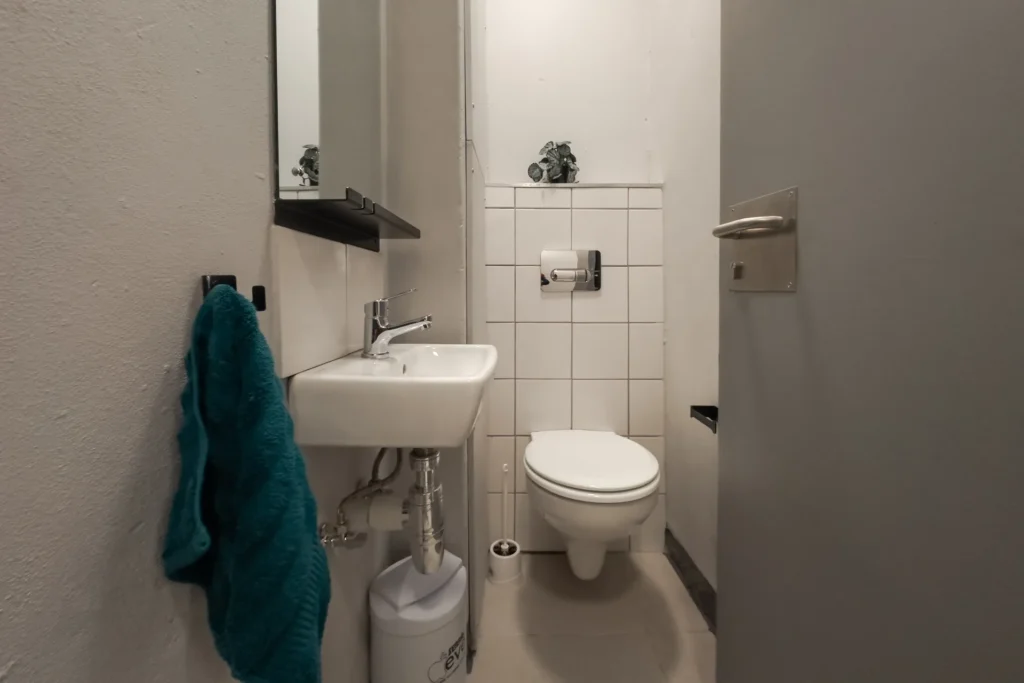 Single Rooms