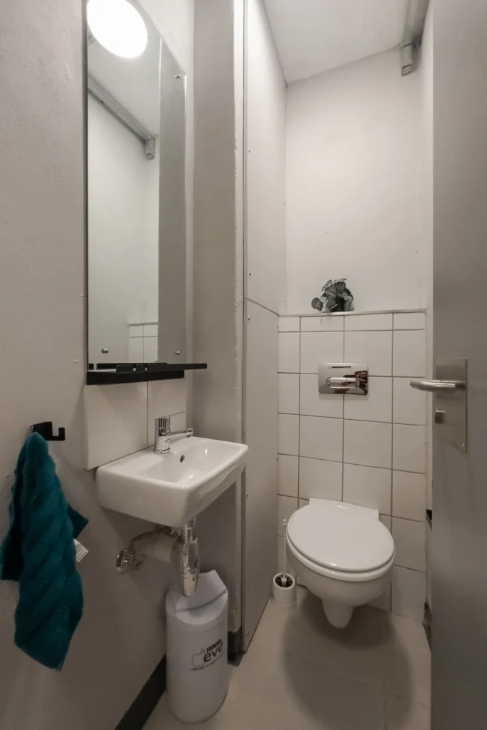 Single Rooms