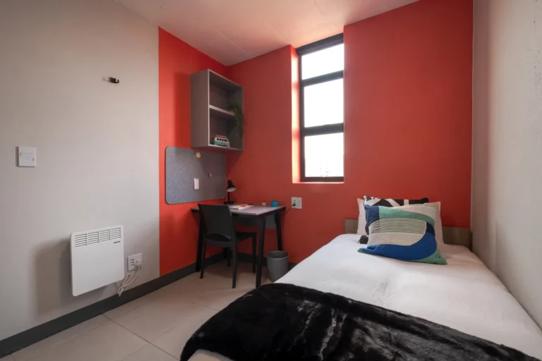 Single Rooms at Fountains View