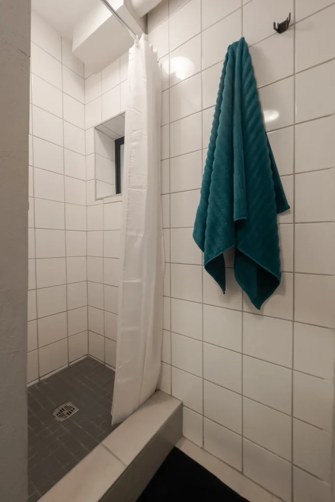 Single Rooms