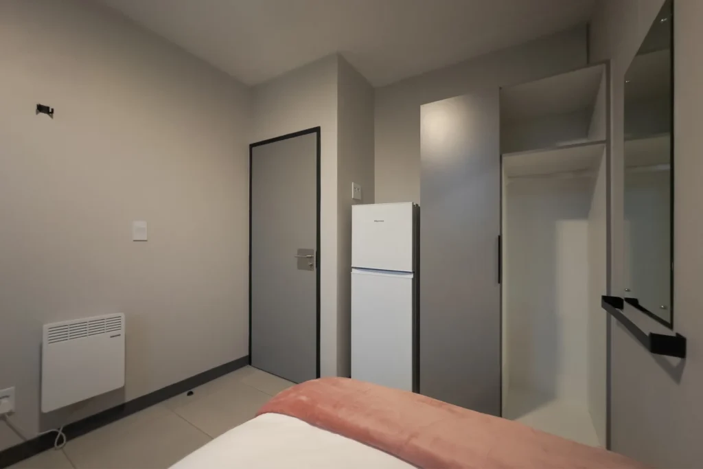 Single Rooms